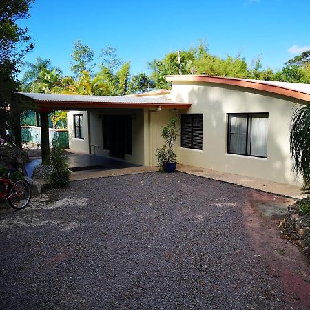 Noosa Edge Nudist Retreat Bed and Breakfast Doonan Εξωτερικό φωτογραφία
