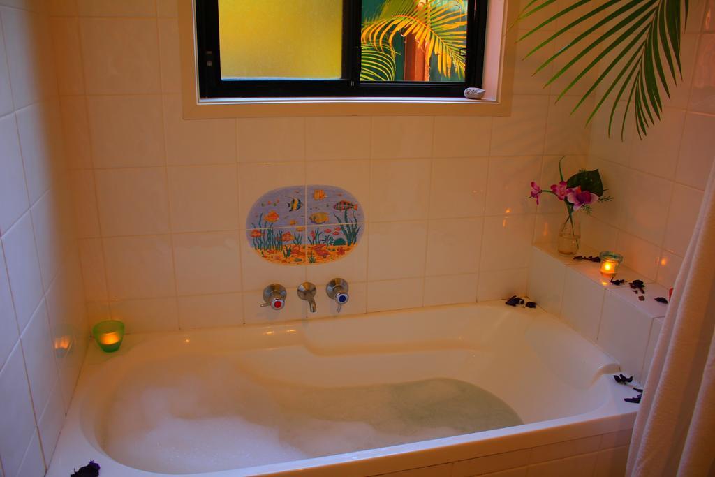 Noosa Edge Nudist Retreat Bed and Breakfast Doonan Εξωτερικό φωτογραφία