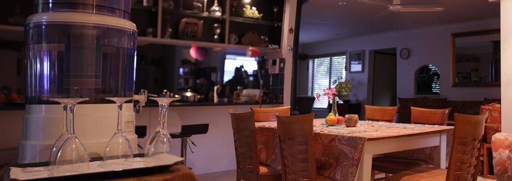 Noosa Edge Nudist Retreat Bed and Breakfast Doonan Εξωτερικό φωτογραφία