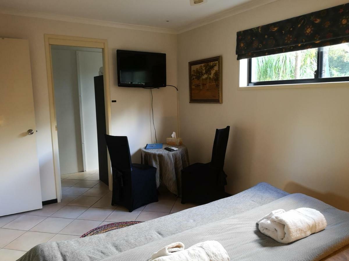 Noosa Edge Nudist Retreat Bed and Breakfast Doonan Εξωτερικό φωτογραφία