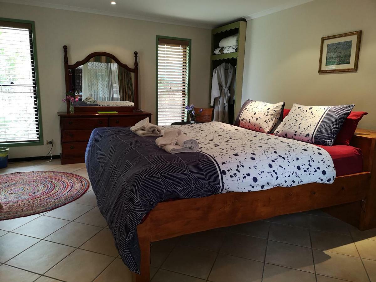 Noosa Edge Nudist Retreat Bed and Breakfast Doonan Εξωτερικό φωτογραφία